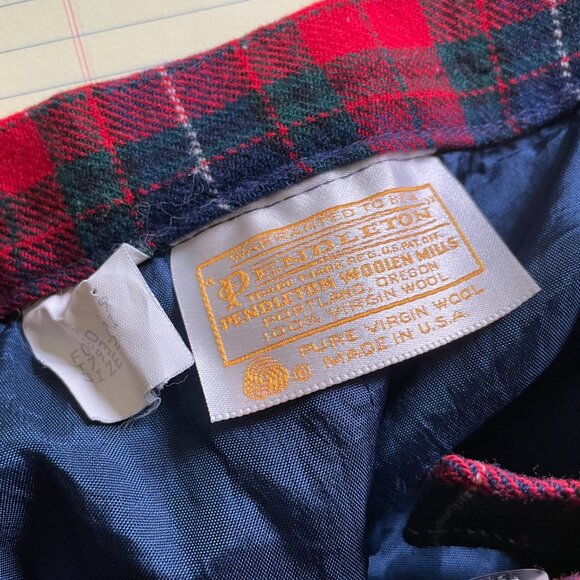 Vintage Pendleton Xmas Check Plaid Wool Shorts | Size Large - Picture 8 of 10